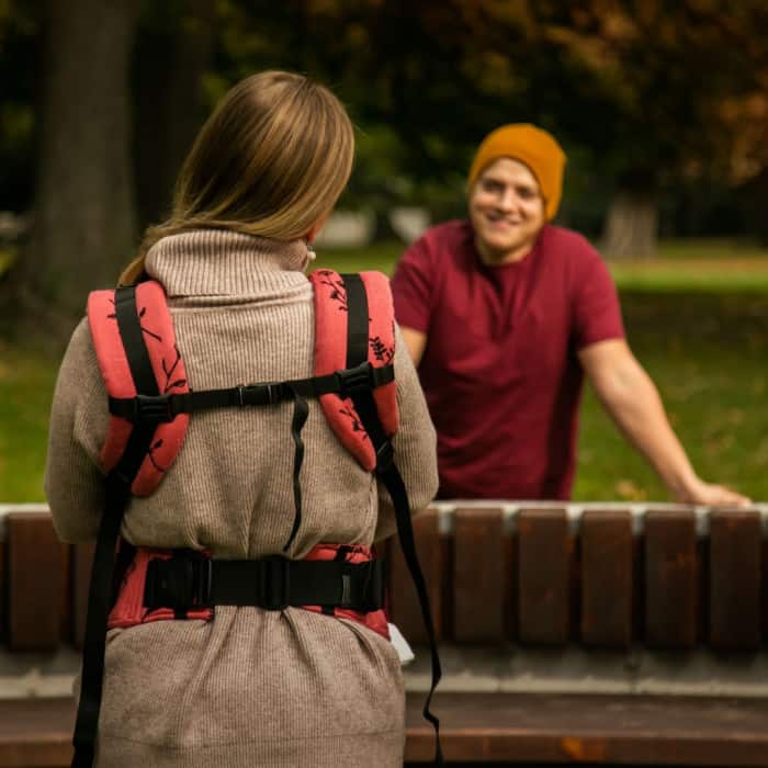 <ul>
 	<li>Maxi size: od veľkosti 86 do 106</li>
 	<li>Veľmi jednoduché nastavovanie, vhodné aj pre úplných začiatočníkov v nosení.</li>
 	<li>Možnosť kríženia ramenných popruhov na chrbte.</li>
 	<li>Súčasťou balenia sú chrániče ramenných popruhov.</li>
</ul> - 